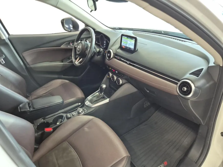 Mazda CX-3 2.0 SkyActiv-G 120 GT-Luxury | Automaat | Climate Control | Cruise Control | Memory Stoelen | LM Velgen | Afneembare Trekhaak | Lederen Bekleding | Navigatie |