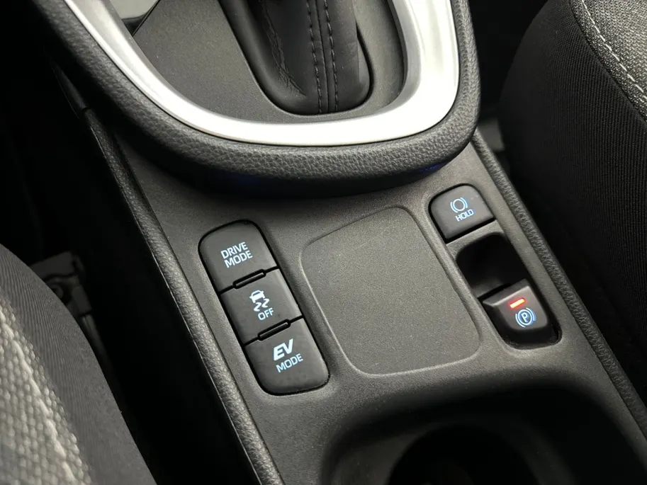 Toyota Yaris Cross 1.5 Hybrid Dynamic | Navigatie | 17'' L.M. Velgen | Adaptieve Cruise Control