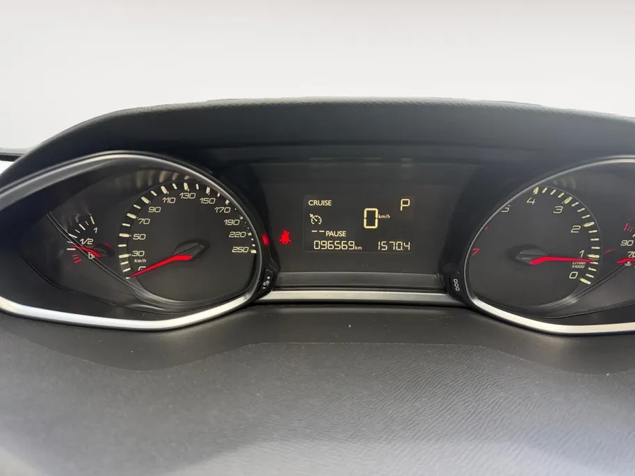 Peugeot 308 SW 1.2 PureTech Allure AUTOMAAT! | Cruise/Climate Control | Achteruitrijcamera | 12 MAANDEN GARANTIE!