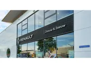 Renault Austral 200PK E-Tech Full Hybrid Esprit Alpine Automaat | DEMO - Beschikbaar per 30-09-2026 | Afneembare Trekhaak | Elektrisch Verstelbare Stoelen | Harman Kardon Audio | Adaptive Cruise Control | Climate Control | Apple CarPlay/Android Auto |