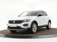 Volkswagen T-Roc 1.5 TSI 150pk DSG Sport · Camera · ACC · Alarmklasse 3 · Apple/Android Car Play · Verkeersbord Detectie · Elek. Inklapbare Spiegels ·