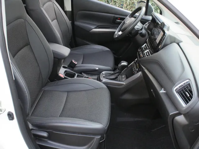 Suzuki S-Cross 1.5 Hybrid Style Automaat | Navi | Leder | Schuifdak | Adap. Cruise | Lm-Velgen