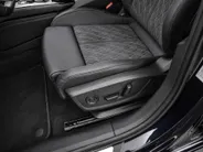 Audi A6 Limousine 2.0 e-hybrid quattro S edition 299 PK · Tech plus · 21' LM Velgen · Exterieurpakket zwart · Bekleding Leder/Alcantara · MEGA Sale