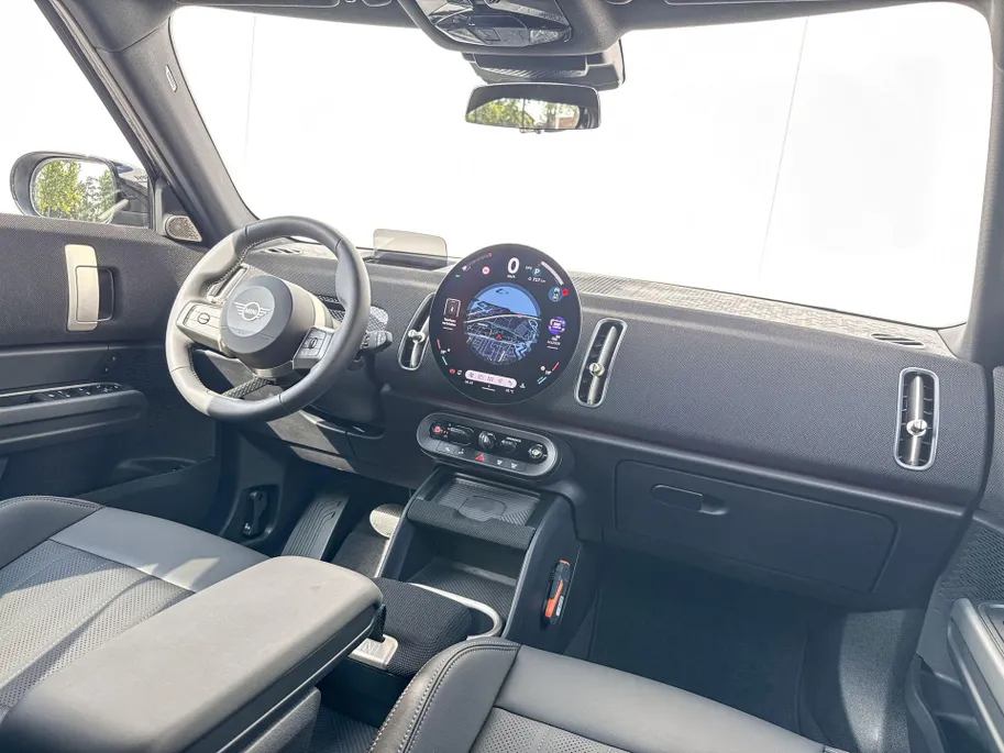 MINI Countryman C