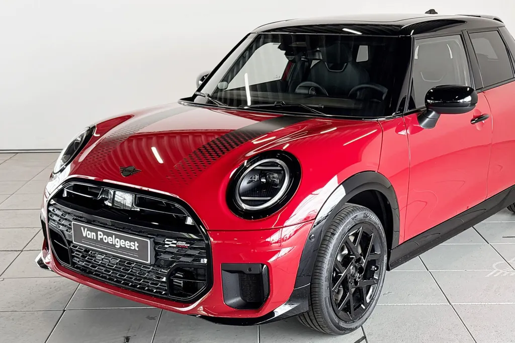 MINI Cooper 5-deurs 1.5 Cooper C John Cooper Works M