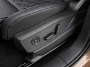 Audi Q5 e-hybrid quattro S edition Competition 367 PK · Tech pro · 20' LM Velgen · Glazen panoramadak · B&O Premium 3D