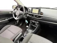 Kia Picanto 1.0 MPi DynamicLine DEALER ONDERHOUDEN | NAVIGATIE | ACHTERUITRIJCAMERA | RESTERENDE FABRIEKSGARANTIE TM 20230