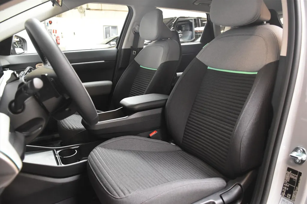 Kia EV4 58,3 kWh 204PK Air NIEUW