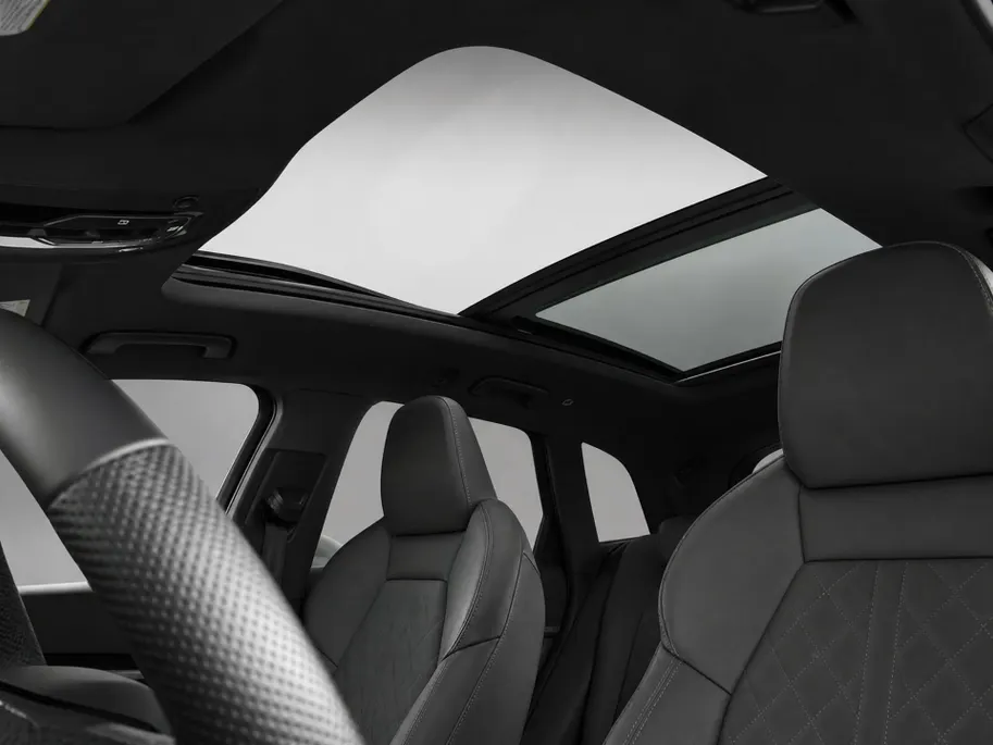Audi Q5 2.0 TFSI e-hybrid 299pk quattro S edition · SOH 97,1% · Panoramadak · 360° Camera + parkeersensoren · Apple/Android Car Play · Fabrieksgarantie t/m 22-09-2029 of 100.000Km