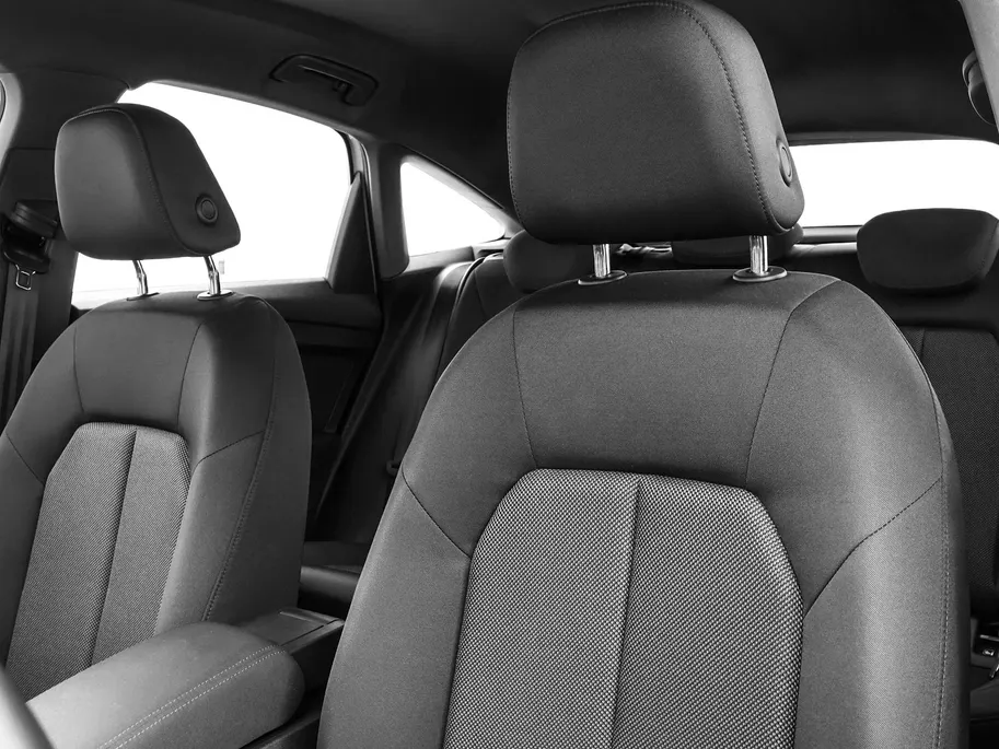 Audi Q4 Sportback e-tron 35 Edition 55 kWh 170pk · SOH 92,4% · Navigatie · Apple/Android Car Play · P-Sensoren · Elek. Achterklep · 18'' Inch ·