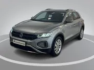 Volkswagen T-Roc 1.0TSI/115PK Life Edition · Apple/Android Car Play· Camera + Parkeersensoren · Keyless · 27-06-2028 of 100000km.