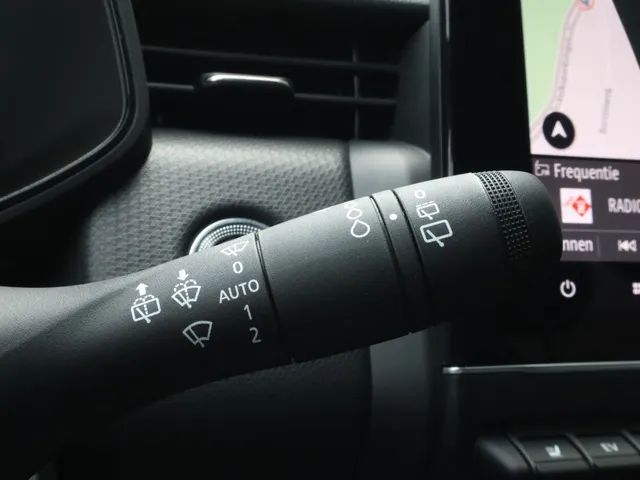 Mitsubishi Colt 1.6 HEV Intense+ Adaptive Cruise | Keyless | All Seasons