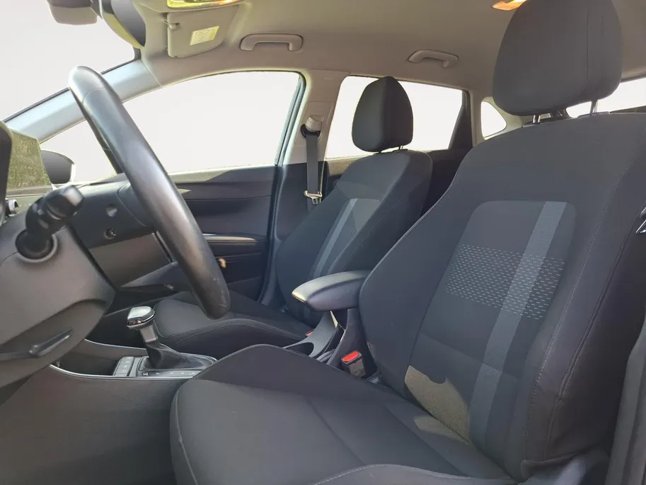 Hyundai i20 1.0 T-GDI Premium | Adaptive Cruisecontrol | Climate Control | Dodehoekdetectie | Stoel&Stuurwielverwarming | Camera | Parkeersensoren | Apple Carplay&Android Auto | BOSE Audio | 16' Lichtmetaal |