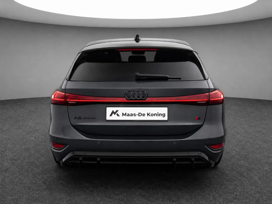 Audi A6 e-tron S edition 83 kWh 286 PK · Optiek zwart · Trekhaak elek. wegklapbaar · Lederen bekleding · 21'' LM velgen · Winterpakket