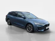 Ford Focus Wagon 1.0 EcoBoost Hybrid ST Line X | NL auto | 1e eigenaar | Dealer onderhouden | Adapt cruise control | BLIS | Winter pack | Elektr. achterklep | Parkeersensoren voor en achter | Achteruitrijcamera | Apple carplay & android auto | 18' lichtmetalen velge