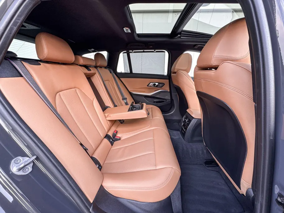 BMW 3 Serie Touring 330e xDrive