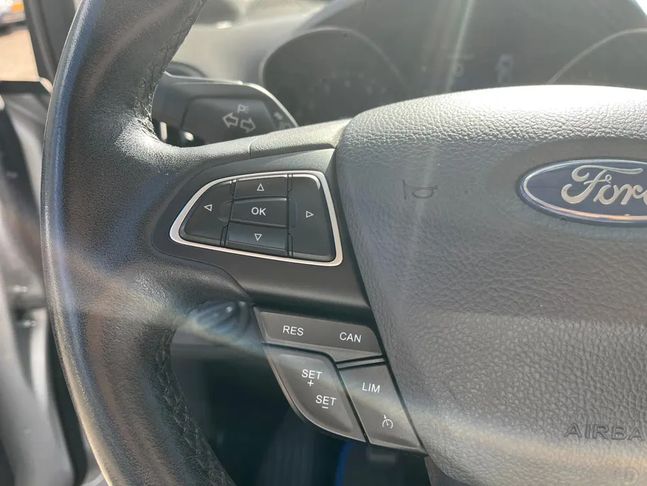 Ford C-MAX 1.0 Titanium | All Season banden| Navigatie| Parkeersensoren achter| Apple/Android Play|  Dealer onderhouden