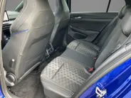 Volkswagen Golf 1.5eTSI/150PK DSG R-Line Blackstyle · Panoramadak · Trekhaak · Apple/Android Car Play · Camera · Garantie t/m 23-11-2030 of 100.000km