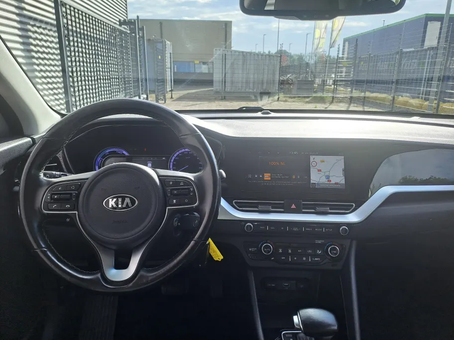 Kia Niro 1.6 GDi Hybrid DynamicLine AUTOMAAT | GROOT scherm | Navigatie | Camera | Adaptieve Cruise | Climate | Apple Carplay/Android Auto