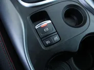Renault Kadjar 1.3 TCe Black Edition | Trekhaak | Camera | Stoel-/voorruitverwarming | 19' LM | Navi | Clima | Bose Audio | Keyless | Dodehoek detectie | LED | BTW Auto |