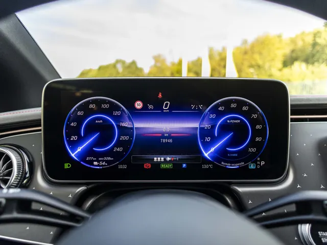 Mercedes-Benz EQE 300 Business Line 89 kWh SOH 95,83%