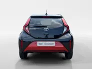 Toyota Aygo X 72PK VVT-i S-CVT Premium Automaat | 1e eigenaar | JBL Audio | Navi | Apple CarPlay/Android Auto | Adaptive Cruise Control | Licht & Regen Sensor | Lichtmetalen Velgen | Keyless Entry |