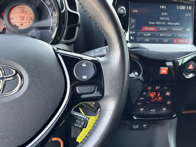 Toyota Aygo 1.0 VVT-i JBL VERKOCHT