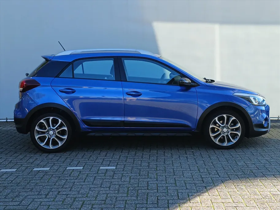 Hyundai i20 1.0 T-GDI 100PK Automaat Comfort / Carplay / Climate en Cruisecontrol! / UNIEK!