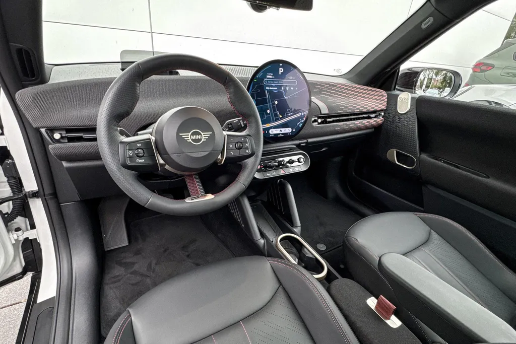 MINI Cooper 3-deurs Electric Cooper SE John Cooper Works XL 54.2 kWh