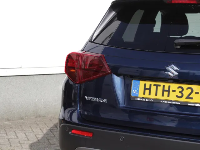 Suzuki Vitara 1.5 Hybrid Style Automaat | Navi | Adap. Cruise | Clima | Camera | Trekhaak
