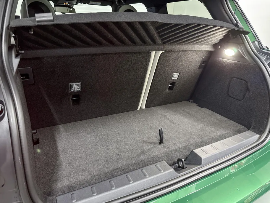 MINI Cooper 3-deurs Electric Cooper SE Favoured