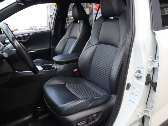 Toyota RAV4 2.5 Hybrid AWD Bi-Tone