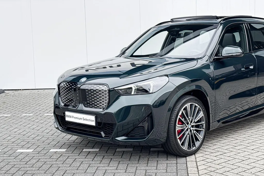 BMW iX1 eDrive20 67 kWh M Sport Edition