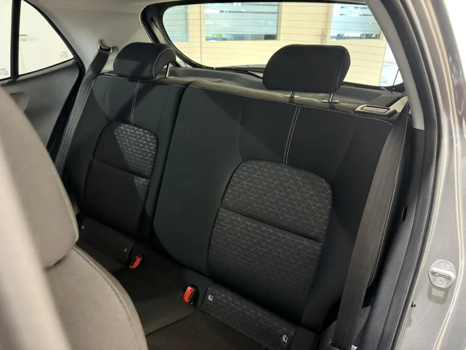 Kia Picanto 67PK DPi DynamicPlusLine | 1e eigenaar | Navi | Camera | Climate Control | Privacy Glass | Apple CarPlay/Android Auto | Lichtmetalen Velgen | Keyless | Cruise Control |