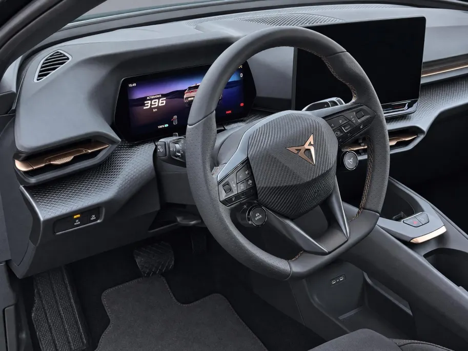 CUPRA Raval Business First Edition 56 kWh 211 PK l Elektrische stoelen l Stoel & stuurverwarming l Levering eind december