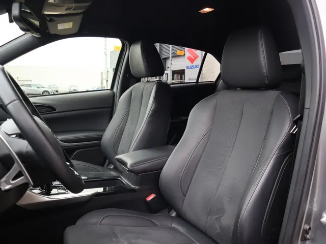 Mitsubishi Eclipse Cross 2.4 PHEV Executive Trekhaak | All Seasons | Adaptive Cruise