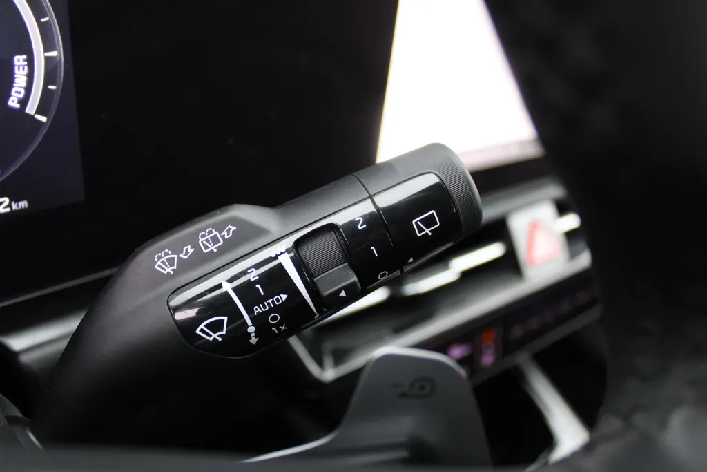 Kia Niro EV DynamicLine 64.8 kWh | Navi | Airco | Cruise | Camera | 17' LM |