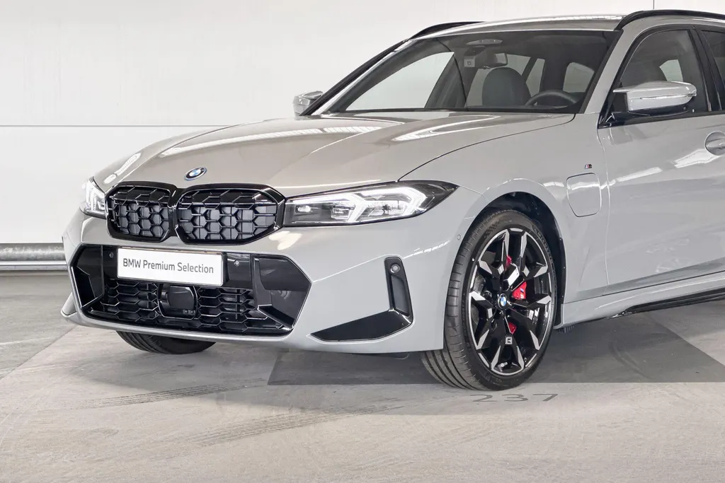 BMW 3 Serie Touring 330e M-Sport Pro