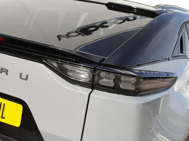 Subaru Uncharted 4E-xperience+ AWD 77 kWh | Navi | Adap. cruise | Leder