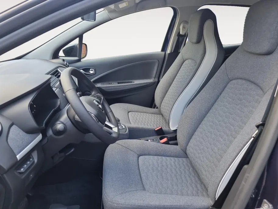 Renault ZOE R135 Evolution 52 kWh | Koopaccu | SoH 97,7& | Navigatie | LMV | Apple Carplay & Android Auto | Camera | Parkeersensoren | 12 Maanden BOVAG Garantie