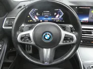 BMW 3 Serie 320e M-Sport Aut. |Schuifdak |Head-Up |Facelift - Widescreen!