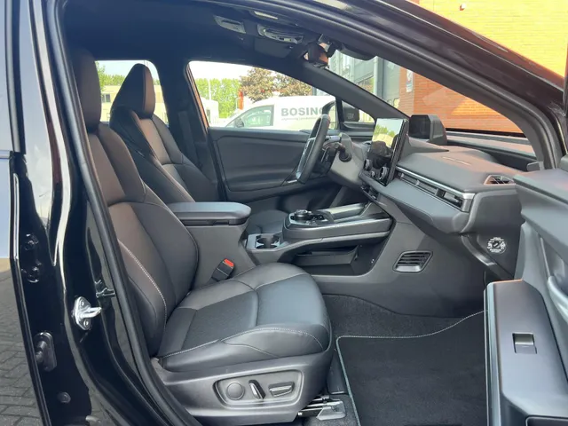 Subaru Outback e-Outback 4E-xperience 74.7 kWh | Nieuw Leverbaar | Apple Carplay & Android Auto | Lederen Bekleding | Navigatie