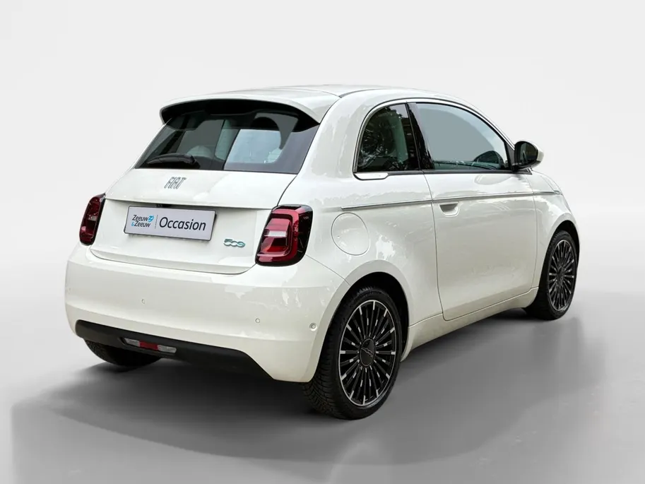 Fiat 500 La Prima 42 kWh NAVI | LEDER | LM VELGEN | SOH 98,43%