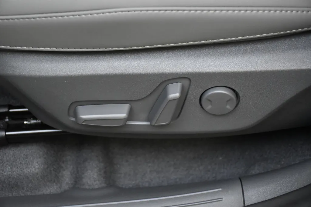 Kia EV3 58,3 kWh 204pk Plus Advanced