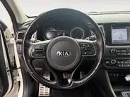 Kia Niro 1.6 GDi Hybrid ExecutiveLine | Trekhaak | Stoel verwarming en koeling | Lederen bekleding | Navigatie | Dodehoek detectie | Apple Carplay / Android Auto | Verbruik 1 op 20!