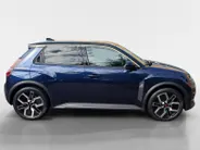 Renault 5 comfort range techno 52 kWh nu op voorraad met 1600,- korting , Pack Advanced Driving Assist , pack winter , Pack Harman Kardon premium sound , Apple Carplay/Android Auto , stoel en stuurverwarming , camera .