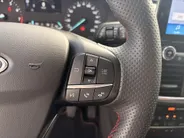 Ford Fiesta 1.0 EcoBoost Hybrid ST-Line Winter Pack I Apple Carplay/Android Auto I Lichtmetalen Velgen I LED Verlichting I