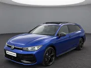Volkswagen Passat Variant 1.5eTSI 200kW/272PK R-Line Black Style · Panoramadak · Leder · Trekhaak · 360°Camera · Hemelbekleding velours · Garantie t/m 08-12-2030 of 100000km