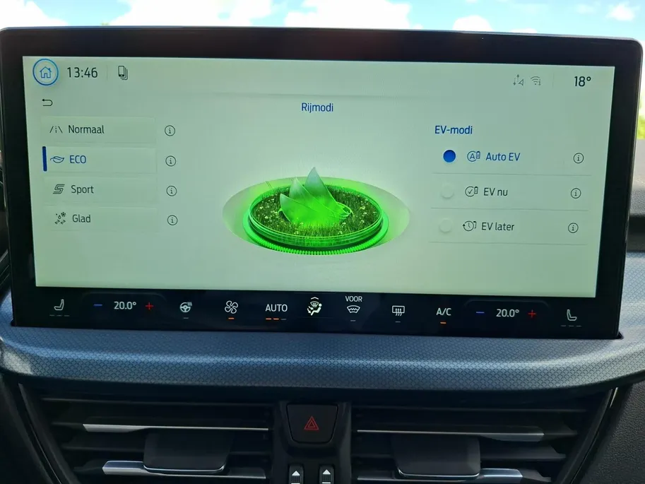 Ford Kuga 2.5 PHEV BlueCruise Edition | 20' Lichtmetaal | Panoramadak | El. Trekhaak | Premium Connectivity | 360Camera | Adaptive Cruisecontrol | Winterpack | El. Achterklep | Matrix Ledkoplampen | Nieuw op voorraad! |