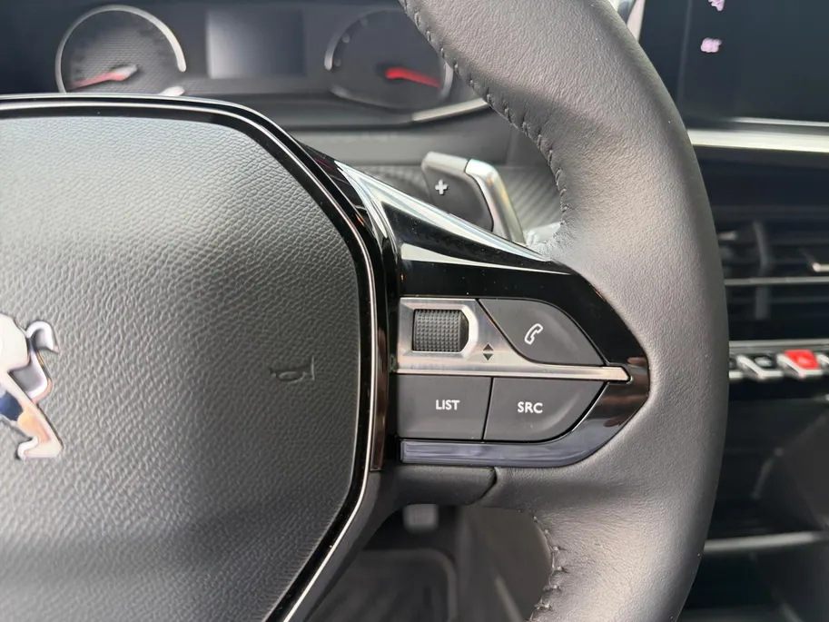 Peugeot 2008 1.2 PureTech Active Pack | 360 Camera | Apple Carplay | Android Auto | Navigatie |